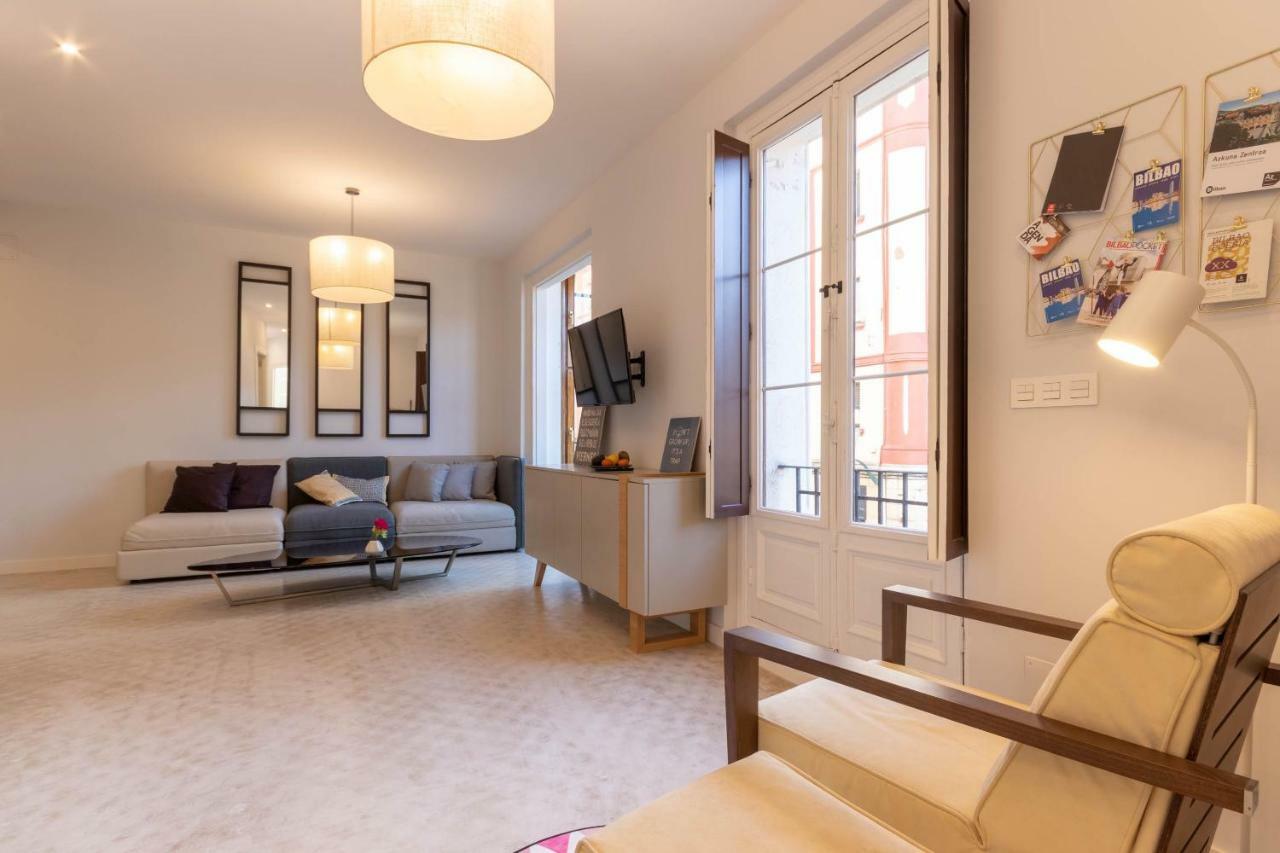 Acogedor, De Diseno Moderno En Zona Antigua Apartment บิลเบา ภายนอก รูปภาพ